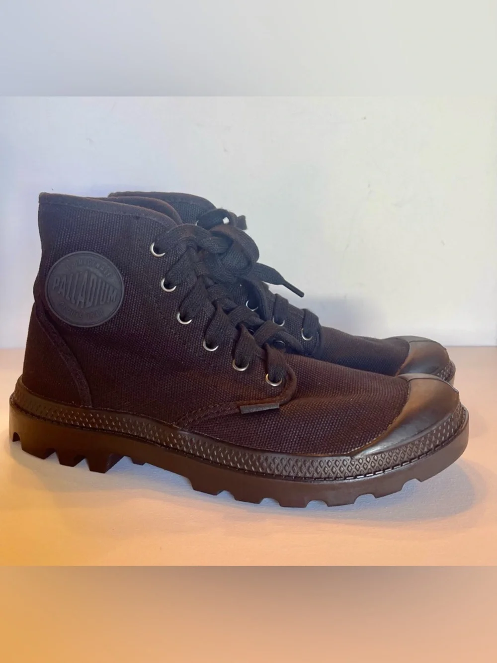 NEW PALLADIUM MENS CANVAS PAMPA HI BOOT BLACK SIZE 7.5 - Picture 6 of 15